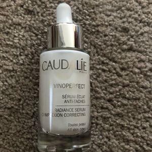 Caudalie vinoperfect serum